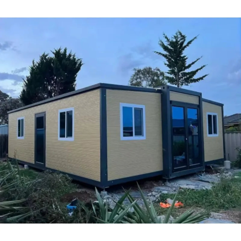 Customized Expandable Container House and Portable Mobile Home 40ft Prefab Foldable 3 Bedrooms Luxury Villa Hot Sale