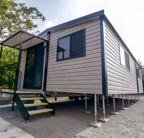 Customized Expandable Container House and Portable Mobile Home 40ft Prefab Foldable 3 Bedrooms Luxury Villa Hot Sale