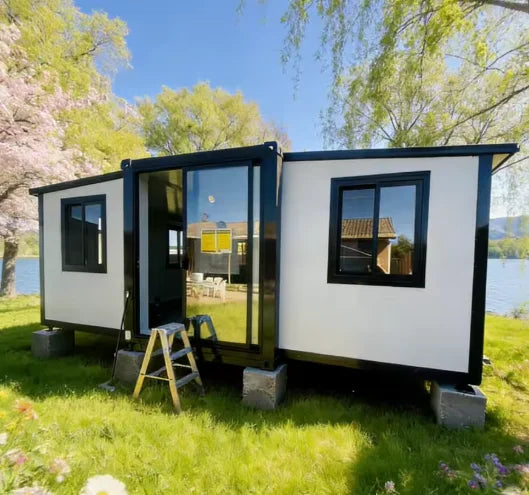 Affordable and Durable Flat Pack Prefab House Temporary Housings Solution with Kitchen and Bathroom Hot Sale